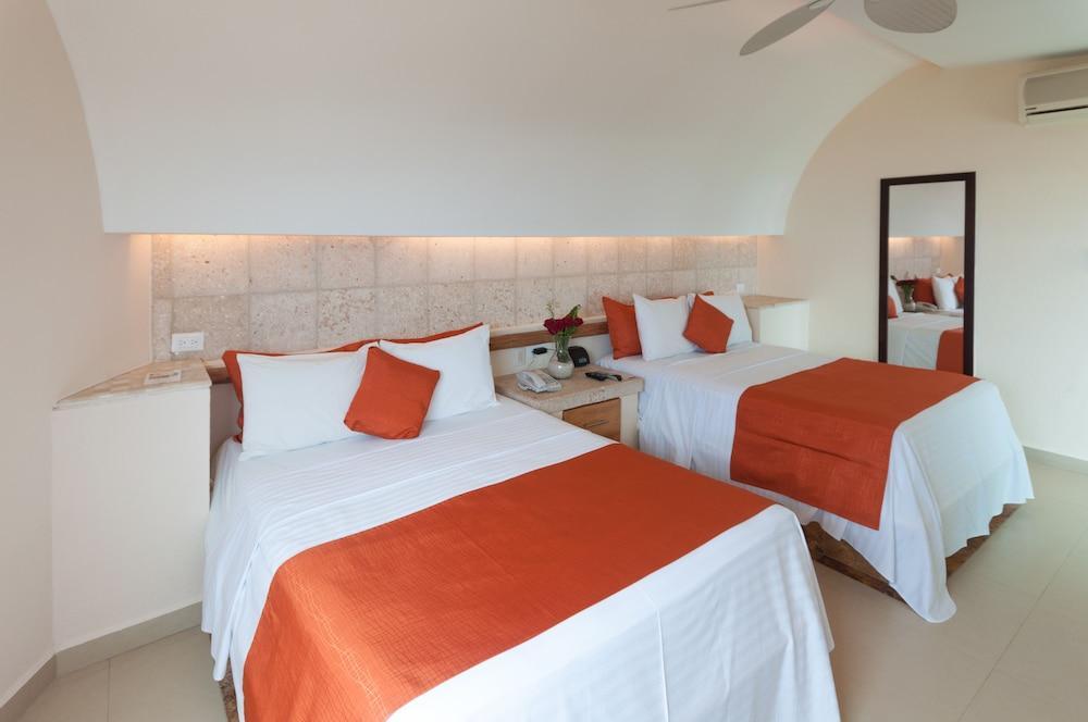 Artisan Playa Esmeralda Family Beach Hotel Playa Chachalacas Extérieur photo