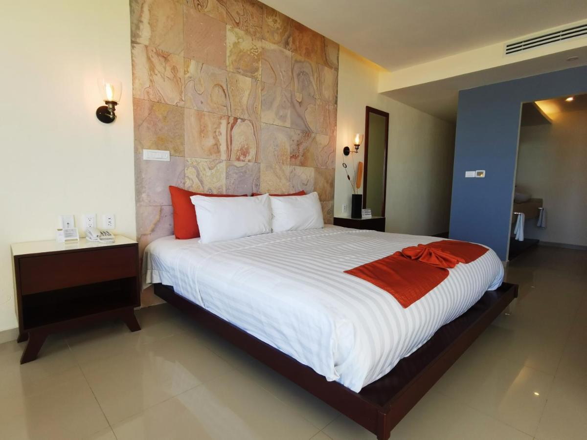 Artisan Playa Esmeralda Family Beach Hotel Playa Chachalacas Extérieur photo