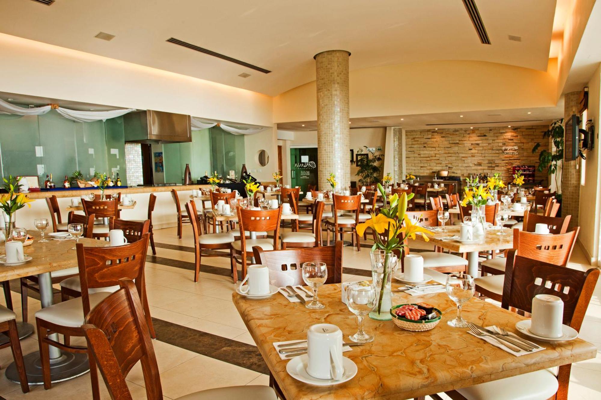 Artisan Playa Esmeralda Family Beach Hotel Playa Chachalacas Extérieur photo