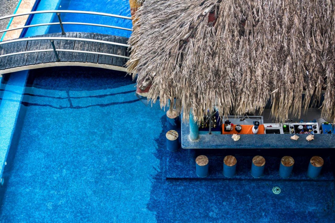 Artisan Playa Esmeralda Family Beach Hotel Playa Chachalacas Extérieur photo